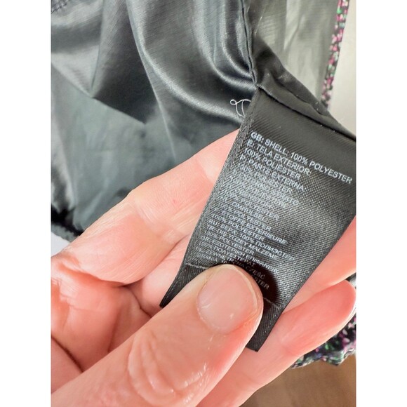 The North Face 'Flyweight' Hooded Jacket Medium - Picture 6 of 11